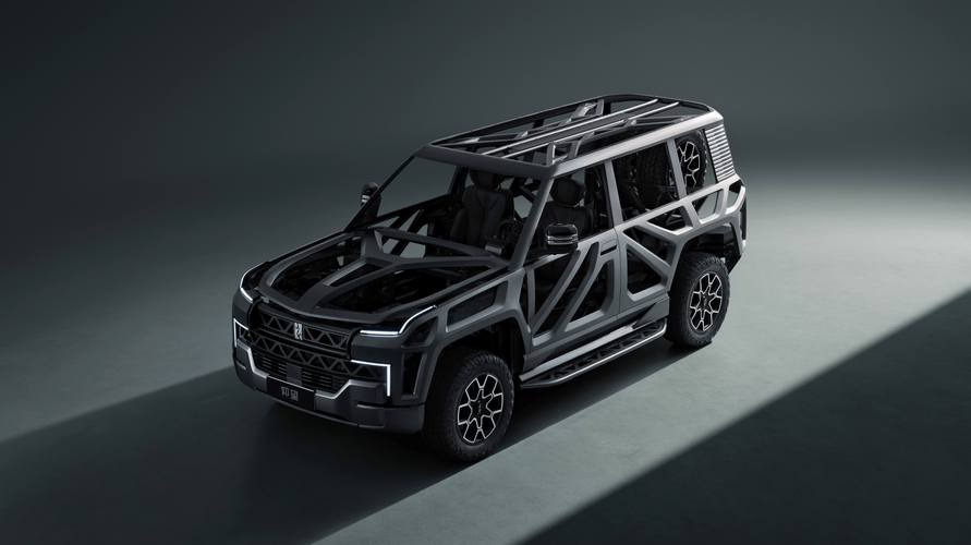 广州50仰望U8硬派越野的科技魅力，国能汽车对传统燃油车市场的冲击